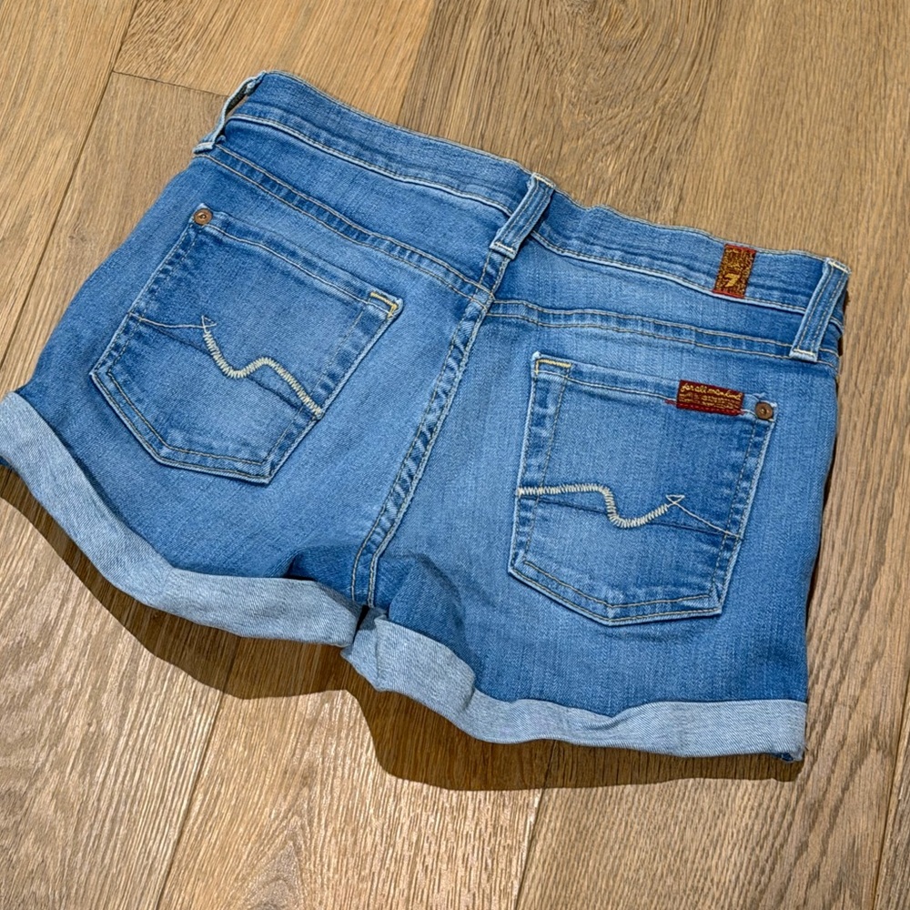 7 For All Mankind Denim Cuffed Shorts Size 23 - Picture 4 of 8